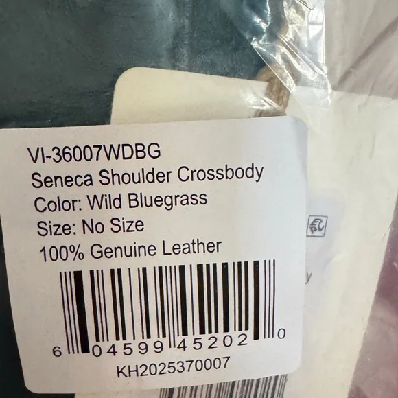 NWT International HOBO Seneca Shoulder Crossbody Purse - Picture 3 of 11